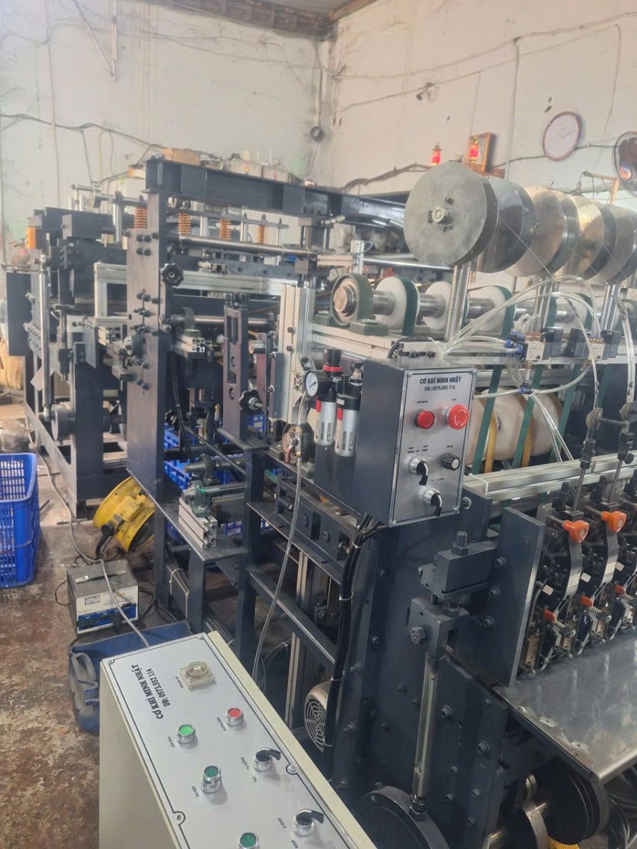 Máy đóng ghim vở giá tốt tại Thành phố Hồ Chí Minh